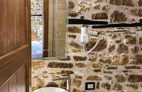 Berat Hotel | Ador Boutique Hotel