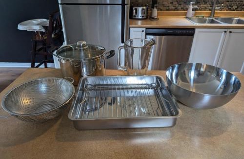 Amherstview House | Adorable 4 bed,3 bath house