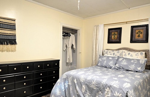 Columbus House | Adorable Horse Country Guest Suite