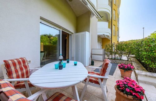 Monterol Apartment | ADRIA house with apartments / Adria APARTMENT C3
