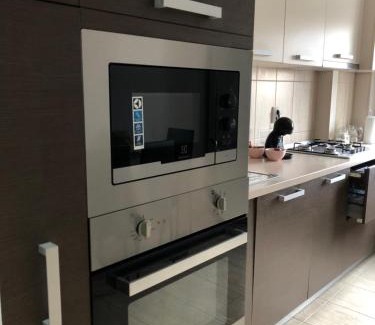 Ploiesti Apartment | Adrian Home Libra