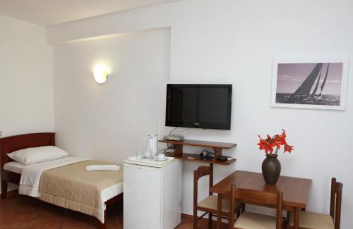 Gjerana Apartment | Adriatic Apartment
