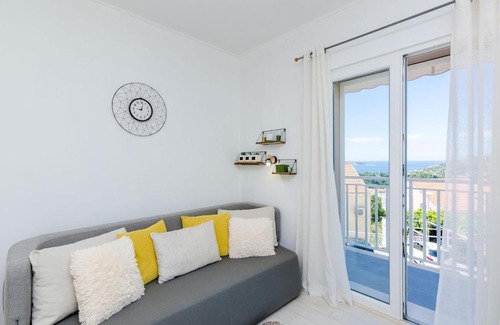 Brasina Apartment | Adriatic Sunny Apartment II