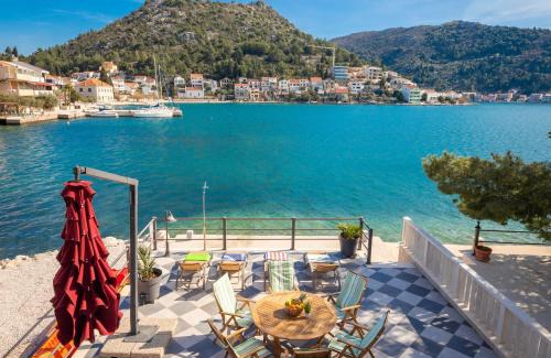 Blace House | Adriatic Sunrise - Beach House