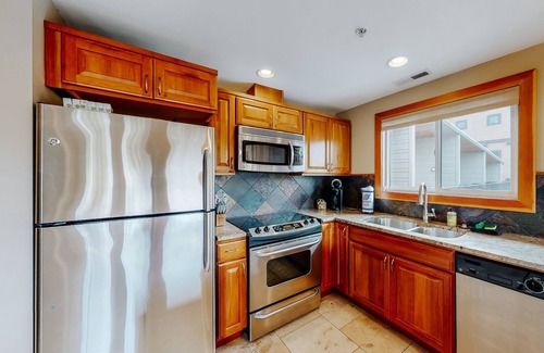 Chelan Condo | Adrift - Unit 6