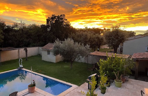 Grillon Apartment | Adult Only - Appartement au Calme