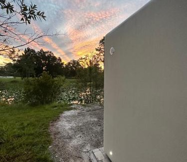 Wedgefield House | Advanced 3D Printed MicroHouse w Panoramic Glass