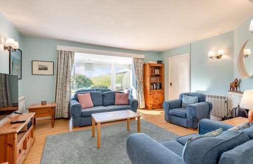 West Lulworth House | Advantage Point