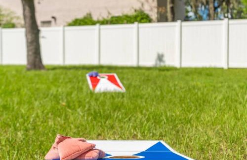 Terrace Park House | Adventure Awaits in Tampa Bay with Beautiful Decor 4BR with Backyard Oasis Near Busch Gardens & Adventure Island