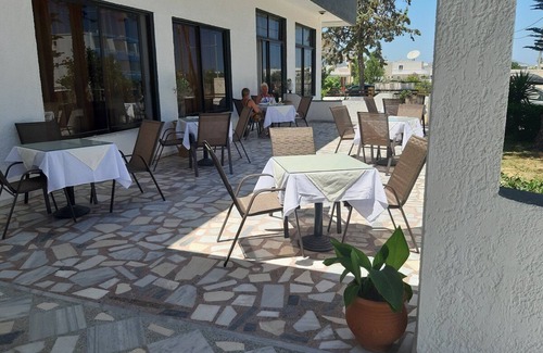 Tingaki Hotel | Aegean Pearl 9 minutes walk from Tigaki beach.