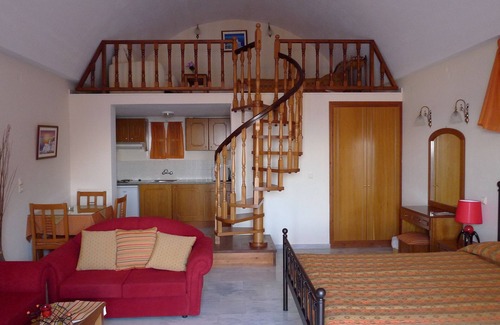 Kamari Apartment | Aegean View Hotel