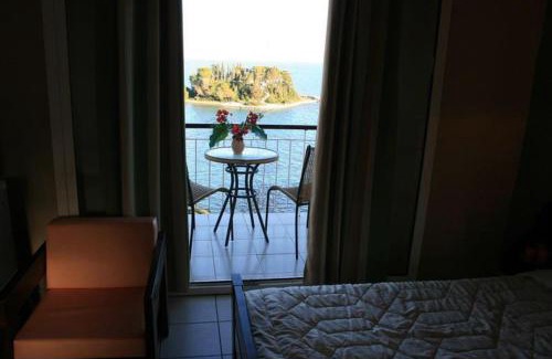 Perama Hotel | Aegli Hotel