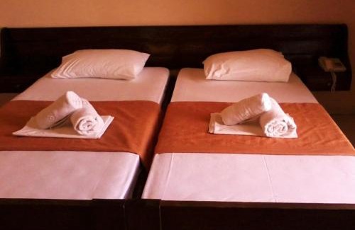 Perama Hotel | Aegli Hotel