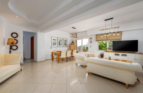 Salakos Villa | Aelia Luxury Villa