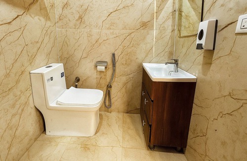 Vasant Kunj Hotel | Aerovilla by JMD Group