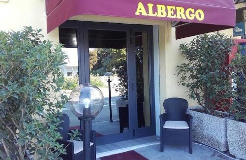 Parma Apartment | affitti ONLY SLEEP bagno privato