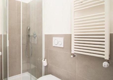 Parma Apartment | affitti ONLY SLEEP bagno privato