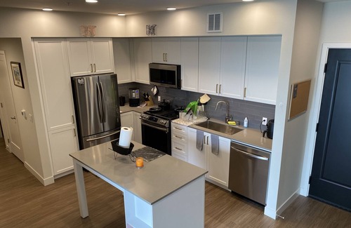 Brea Apartment | Affluent/Lavish TOP FLOOR SUITE IN DOWNTOWN BREA!