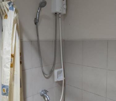 Cebu Apartment | Affordable condo for 3 at sunvida