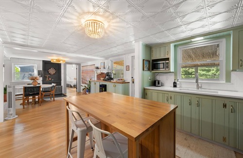 Pawcatuck House | Affordable Luxury Resort Home with an In-Ground Heated Pool & Hot Tub. Sleeps 10
