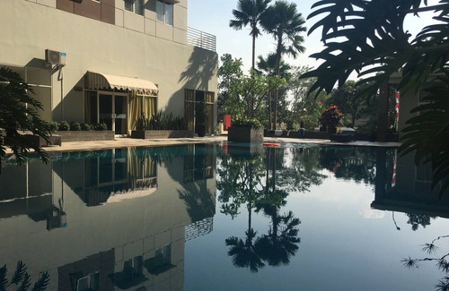 Cileunyi Apartment | Affordable Studio Room Pool View Pinewood Jatinangor Apartment