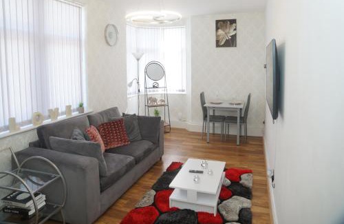 Manchester Apartment | Affordably Elegant Apartments close to Coop live, Etihad Stadium and Manchester City centre