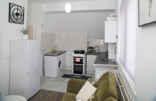 Manchester Apartment | Affordably Elegant Apartments close to Coop live, Etihad Stadium and Manchester City centre