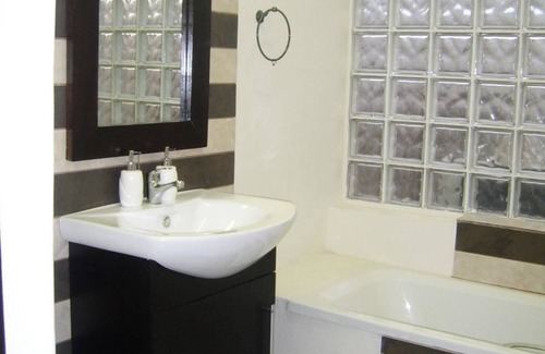 Kempton Park House | African Tribes Guest Lodge & Conference