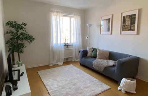 Lidingo Apartment | Aga 2 - 1101 #356 · Spacious 1 Bedroom Flat, Lidingö