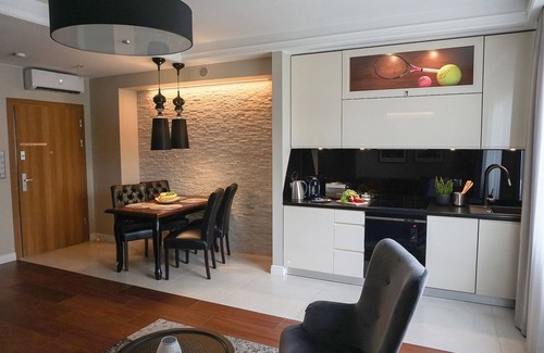 Stare Miasto Apartment | AGA Tenis Apartments by Radwanska