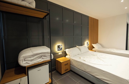 Vlore Hotel | Aglon Twin's Hotel