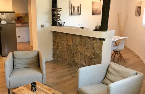 Molini House | AGOSTA PLAGE, Bas de villa in the heart of a stone hamlet