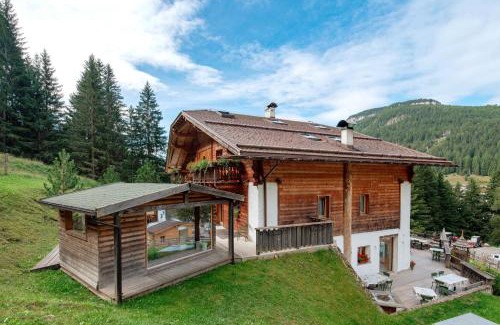 San Giovanni di Fassa House | Agritur Agua Biencia