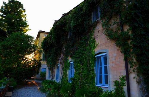 Pieve di Compito House | Agriturismo Alle Camelie