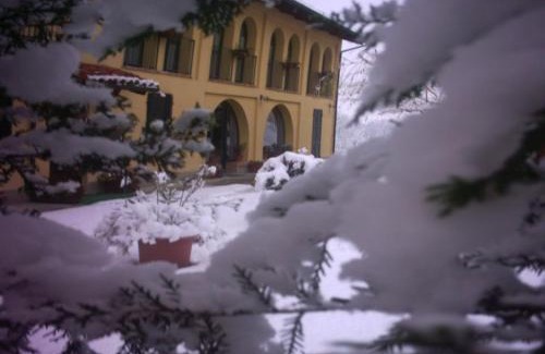 Roddi House | Agriturismo Cascina Barin