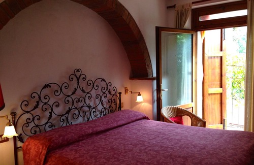 Montaione Other | Agriturismo Le Capanne: organic farm tucked away in the Tuscan hills-apt. Amelia