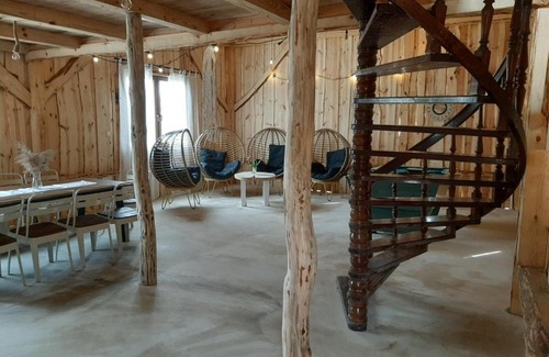 gmina Kowiesy House | Agroturystyka siedlisko stodoła w stylu boho, imprezy okolicznościowe,
