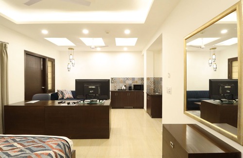 Sushant Lok Hotel | Ahuja Residency City Centre