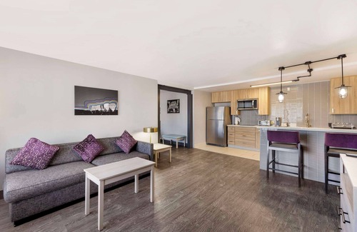 Reno/Tahoe Airport Hotel | Aiden by Best Western South Reno