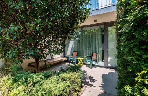 Eforie Nord Apartment | AIFEN Aparthotel - Apartamente pentru Toata Familia În Eforie Nord - cu Gradină Proprie, la 2 Pași de Plajă