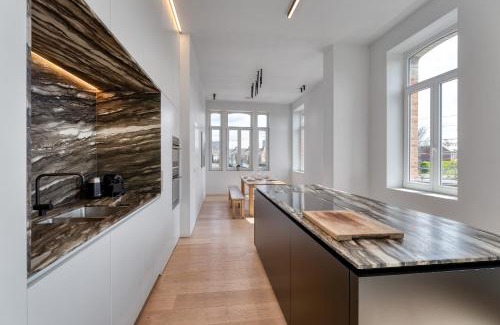 Ostend Villa | Aimé aan zee beachhouse 5P - private garden & 2 FREE parkingspots