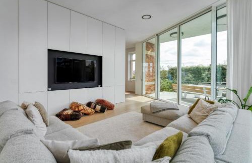 Ostend Villa | Aimé aan zee beachhouse 5P - private garden & 2 FREE parkingspots