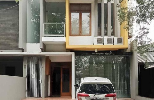 Cilegon Hotel | Aimer Guest House Syariah Mitra RedDoorz