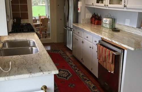 Sparta House | Air Bellows Gap Retreat