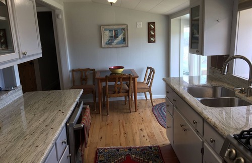 Sparta House | Air Bellows Gap Retreat