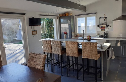 Arles House | AIR-CONDITIONED HOUSE WITH SWIMMING POOL BETWEEN ALPILLES AND CAMARGUE, 30 MINUTES FROM THE SEA
