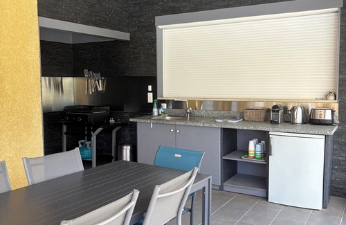 Vaison-la-Romaine Villa | AIR-CONDITIONED VILLA WITH HEATED POOL, TERRACE AND GARDEN