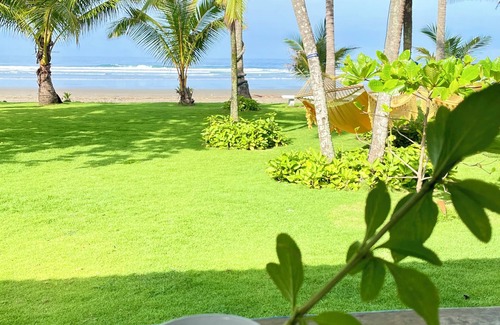 Javilla Villa | Air conditioner in all the bedrooms, swimming pool, experience the pura vida!
