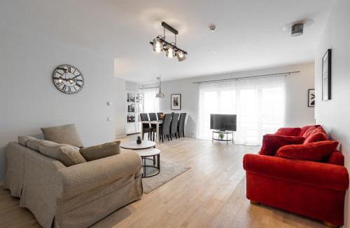 Kesklinn Apartment | AirHome - Black&White