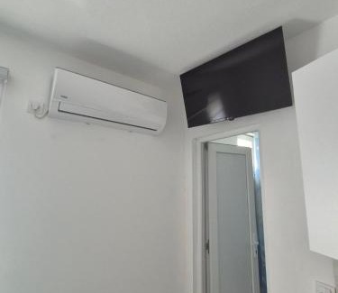 Mahala Apartment | Airport Apartmani Nevena